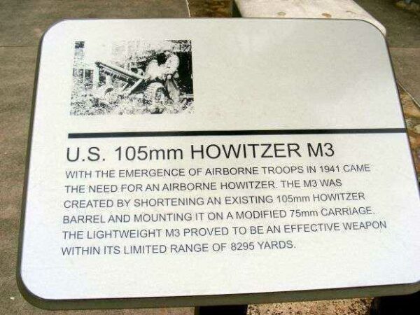 U.S. 105MM HOWITZER M3 WAR MEMORIAL PLAQUE