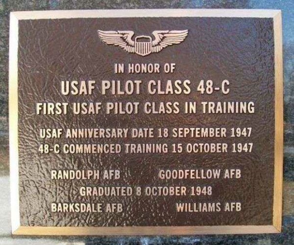 USAF PILOT CLASS 48-C WAR MEMORIAL PLAQUE