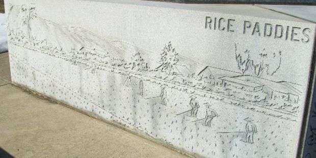 THE FLYING TIGERS WAR MEMORIAL STONE A