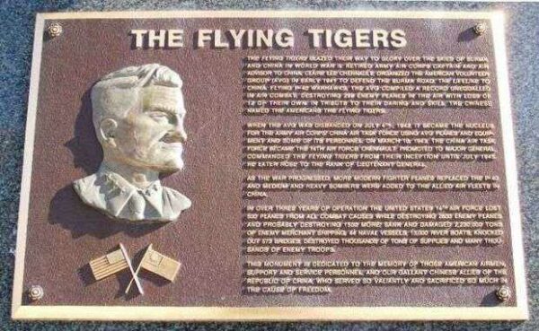 THE FLYING TIGERS WAR MEMORIAL PLAQUE A