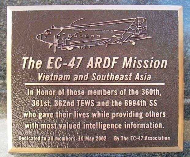 THE EC-47 ARDF MISSION WAR MEMORIAL PLAQUE