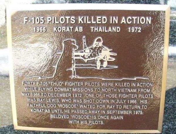F-105 PILOTS KILLED IN ACTION WAR MEMORIAL PLAQUE