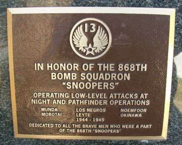 868TH BOMB SQUADRON WAR MEMORIAL PLAQUE