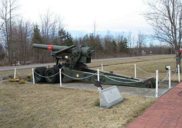 HAMBURG TOWNSHIP V.F.W. POST 1419 MEMORIAL PARK AND MUSEUM CANNON