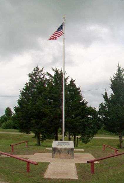 LUTHER ALL VETERANS MEMORIAL FLAGPOLE