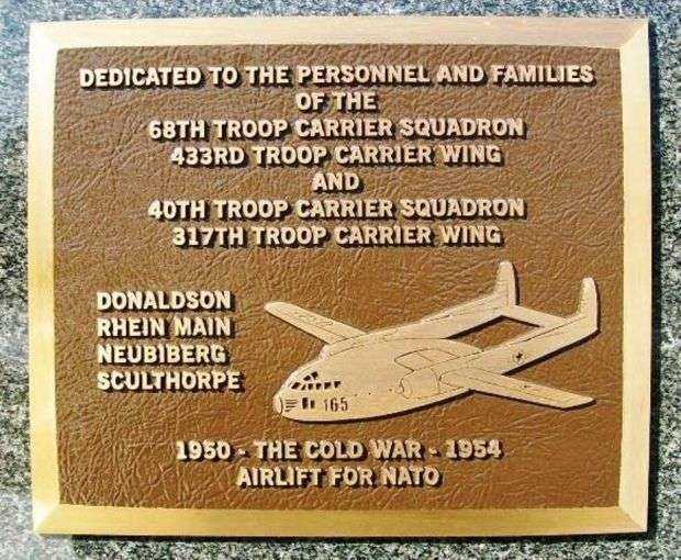 68TH & 40TH TROOP CARRIER SQUADRONS WAR MEMORIAL PLAQUE