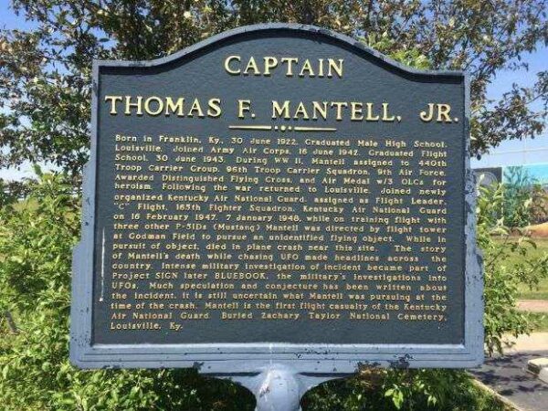 CAPTAIN THOMAS F. MANTELL, JR. WAR MEMORIAL MARKER