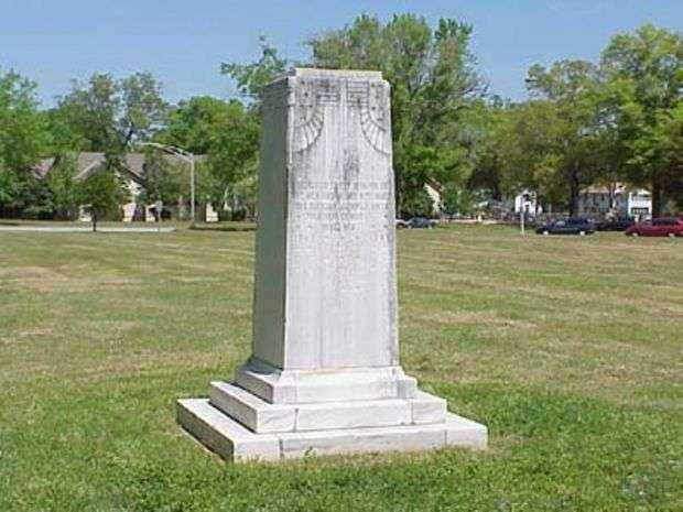 U.S. PRISONERS OF WORLD WAR II MEMORIAL