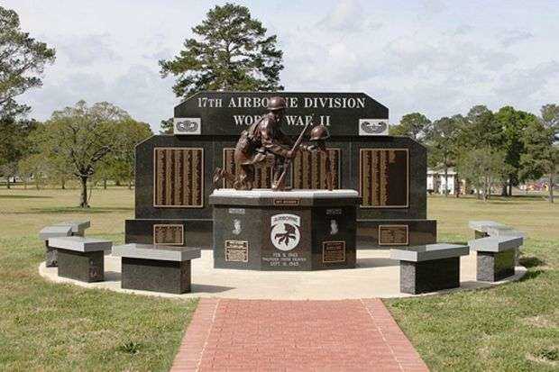 17TH AIRBORNE DIVISION WORLD WAR II MEMORIAL