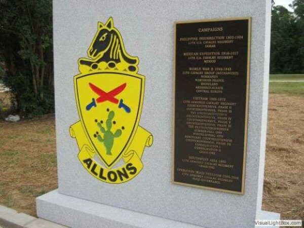 11TH ARMORED CAVALRY (BLACKHORSE) WAR MEMORIAL BACK