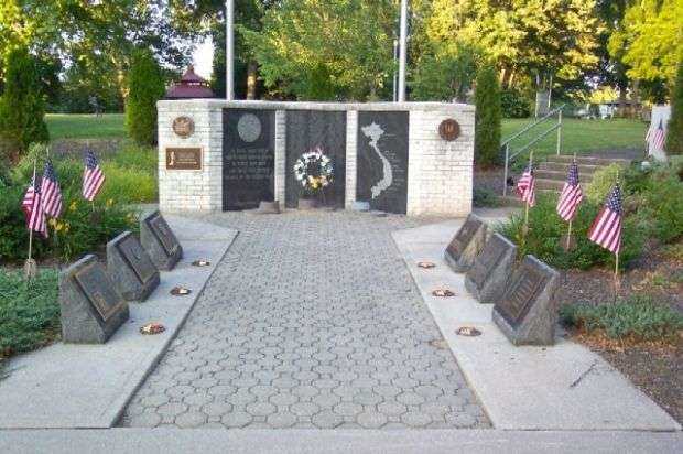 PHOENIXVILLE WAR MEMORIAL