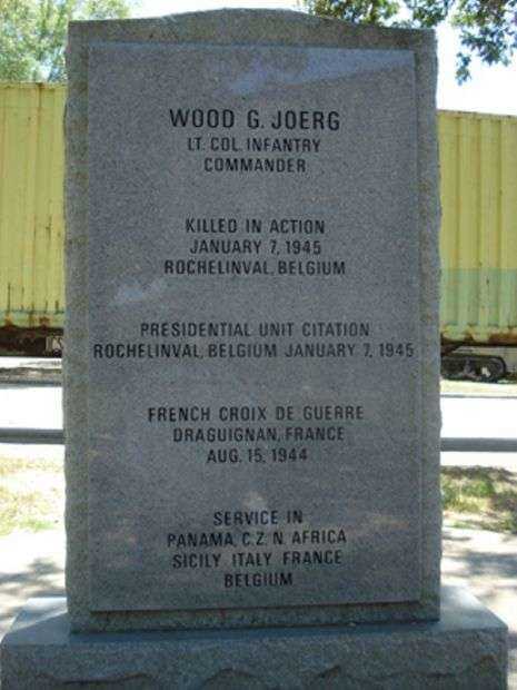 551ST PARACHUTE INFANTRY BATTALION WAR MEMORIAL BACK