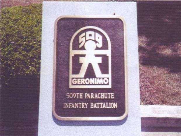 509TH PARACHUTE INFANTRY BATTALION MEMORIAL PLAQUE