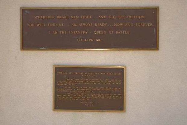 FOLLOW ME! WAR MEMORIAL PLAQUE