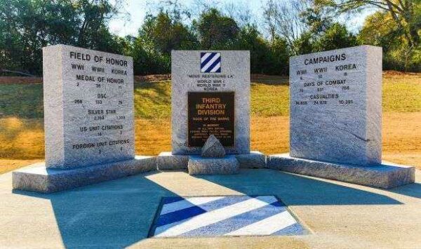 THIRD INFANTRY DIVISION WAR MEMORIAL