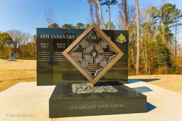 4TH INFANTRY (IVY) DIVISION WAR MEMORIAL