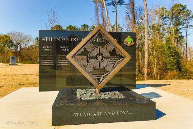 4TH INFANTRY (IVY) DIVISION WAR MEMORIAL