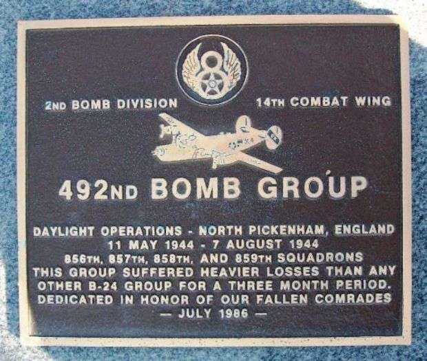 492ND BOMB GROUP WAR MEMORIAL PLAQUE