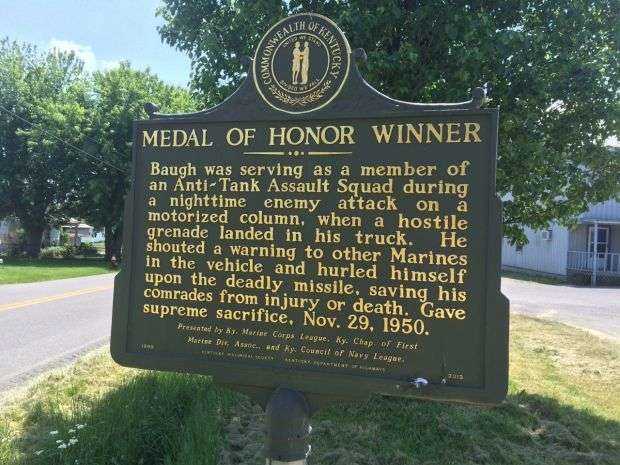 MEDAL OF HONOR WINNER WAR MEMORIAL MARKER
