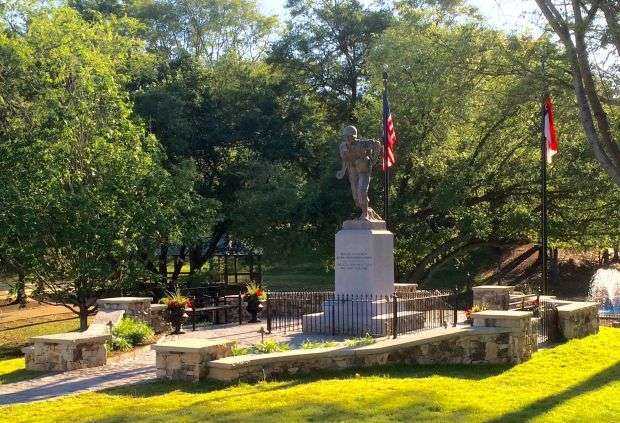 BELMONT WORLD WAR II MEMORIAL