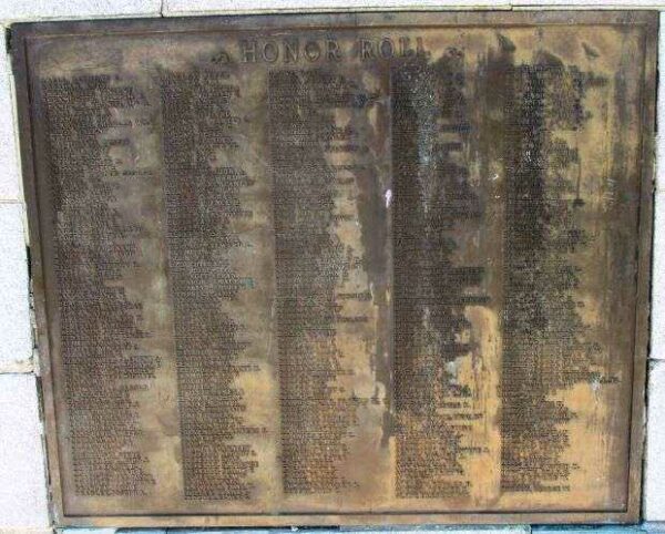 THE CITY OF DUNKIRK WORLD WAR MEMORIAL PLAQUE B