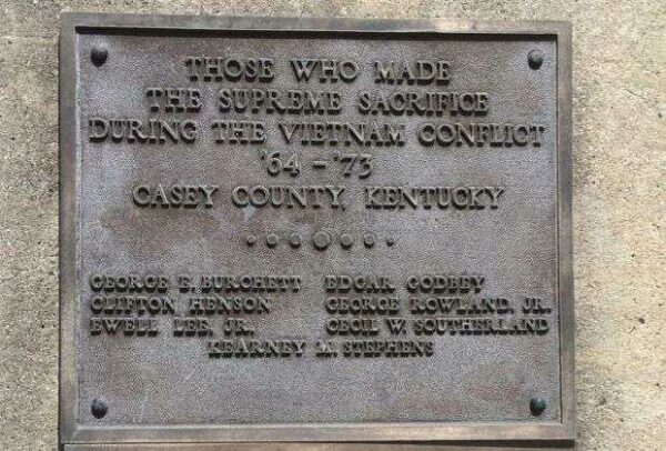 CASEY COUNTY WAR MEMORIAL PLAQUE E