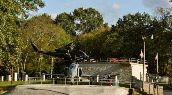 LIEUTENANT COLONEL R. EDWARD YEILDING WAR MEMORIAL AIRCRAFT