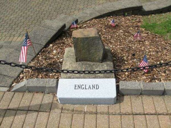 THE WALKWAY OF AMERICAN HEROES ENGLAND MEMORIAL STONE