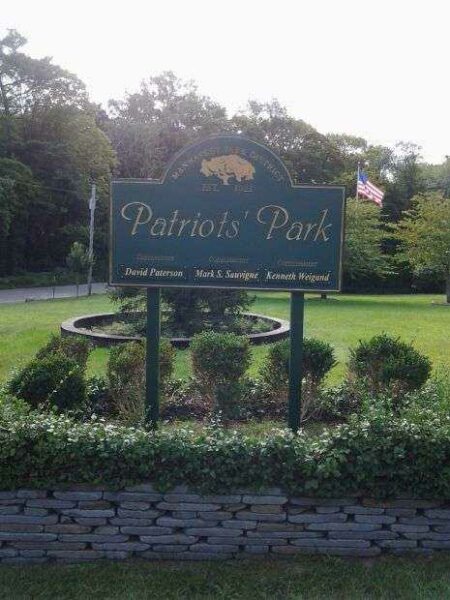 MANHASSET PATRIOT’S PARK MEMORIAL MARKER