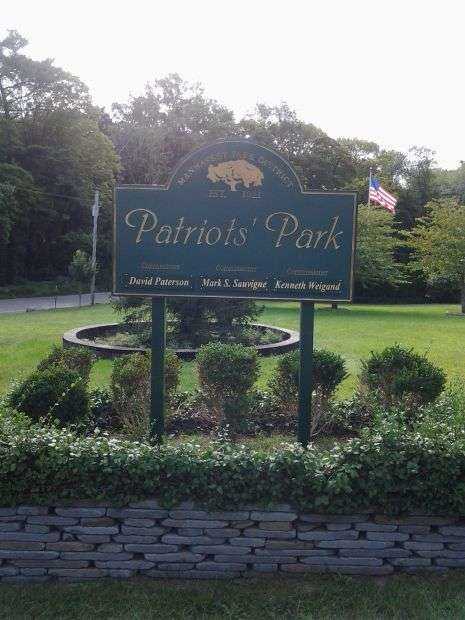 MANHASSET PATRIOT’S PARK MEMORIAL MARKER