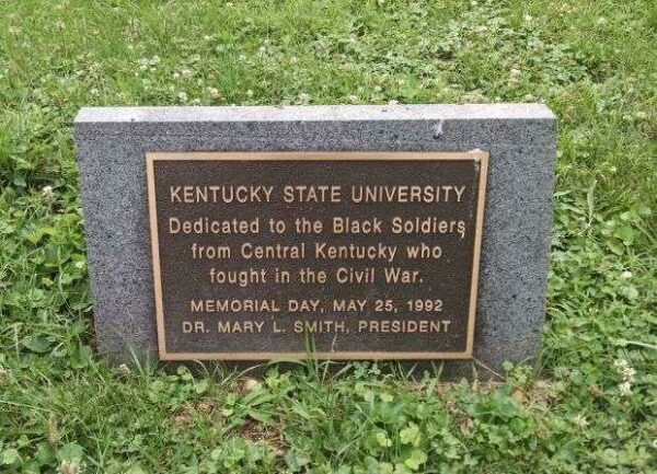 KENTUCKY STATE UNIVERSITY BLACK SOLDIERS CIVIL WAR MEMORIAL
