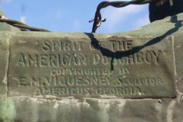 FRANKLIN COUNTY WORLD WAR MEMORIAL PLAQUE B