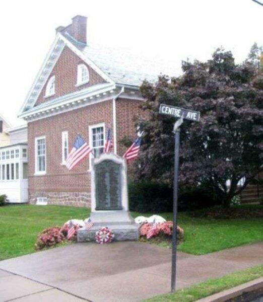 NEWTOWN AND VICINITY WORLD WAR I MEMORIAL