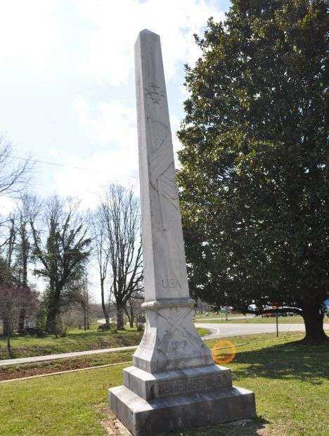 11TH AND 13TH CIVIL DISTRICT WORLD WAR MEMORIAL