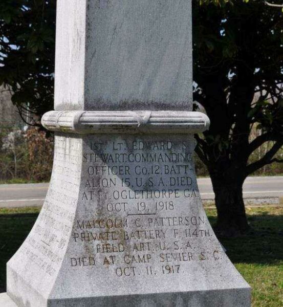 11TH AND 13TH CIVIL DISTRICT WORLD WAR MEMORIAL STONE A
