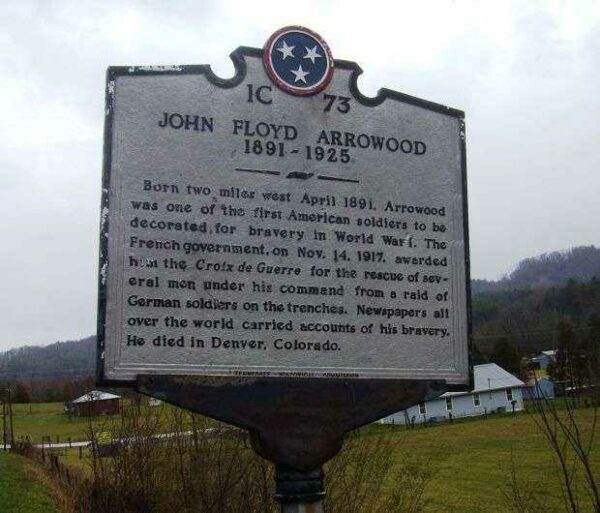 JOHN FLOYD ARROWOOD WAR MEMORIAL MARKER