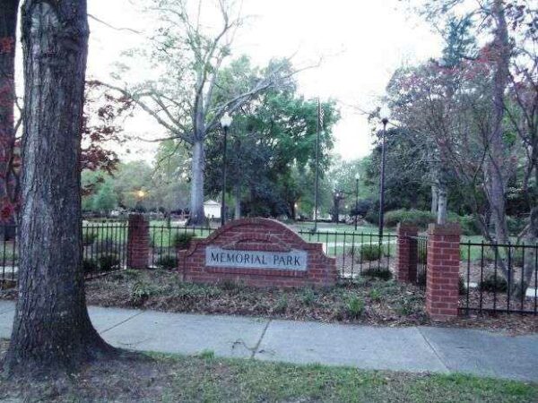 SUMTER’S MEMORIAL PARK
