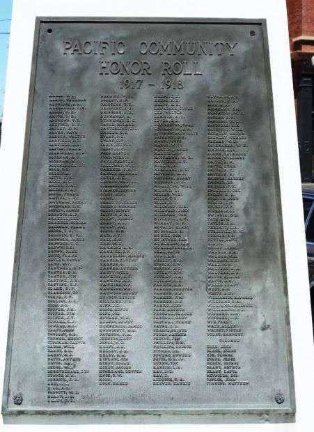 PACIFIC COMMUNITY WORLD WAR I MEMORIAL PLAQUE B