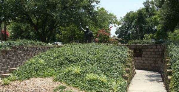 “THE SPIRIT OF THE AMERICAN DOUGHBOY” MEMORIAL