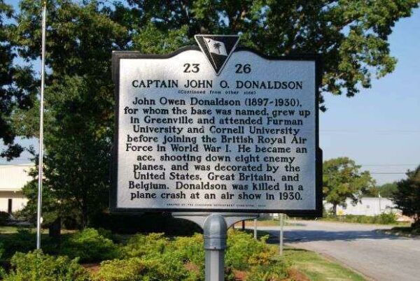 CAPTAIN JOHN O. DONALDSON WAR MEMORIAL MARKER