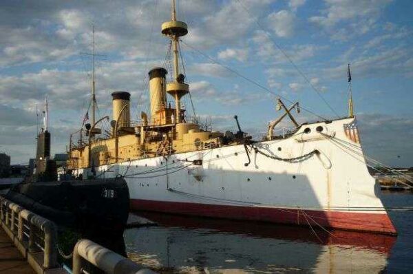 CRUISER OLYMPIA-SUBMARINE BECUNA MEMORIAL SHIPS