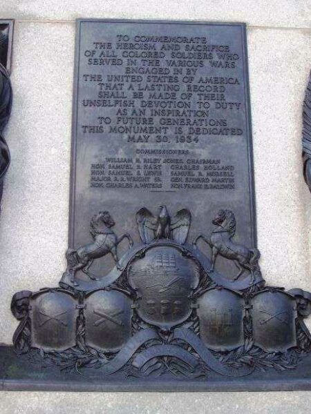 COLORED SOLDIERS AND SAILORS MONUMENT DEDICATION PLAQUE