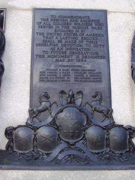 COLORED SOLDIERS AND SAILORS MONUMENT DEDICATION PLAQUE