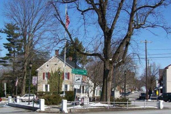 MAYTOWN DISTRICT OF EAST DONEGAL TOWNSHIP WORLD WAR MEMORIAL FLAGPOLE