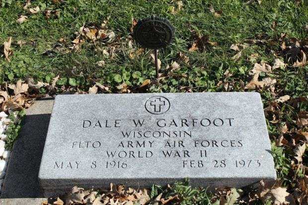 DALE W GARFOOT MEMORIAL CEMETERY STONE