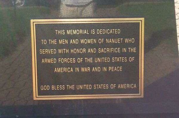 NANUET VETERANS MEMORIAL PLAQUE