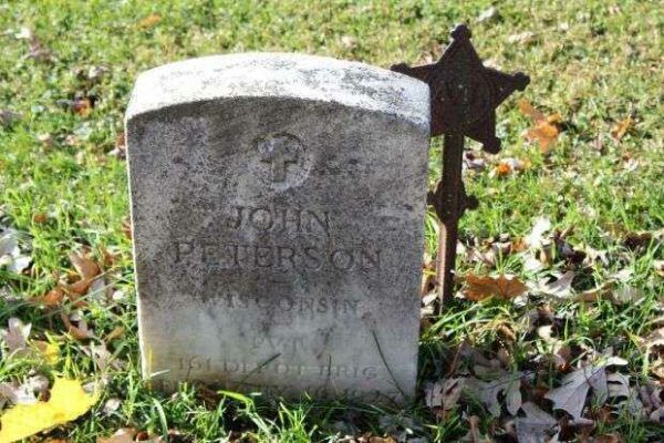 JOHN PETERSON MEMORIAL CEMETERY STONE