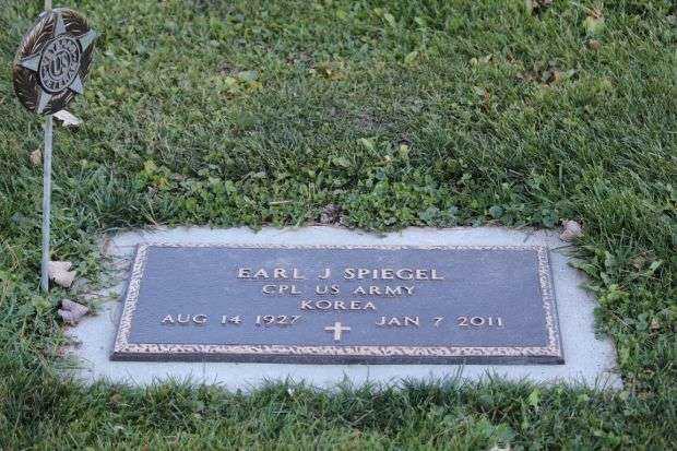 EARL J SPIEGEL MEMORIAL CEMETERY STONE