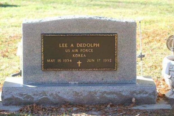 LEE A DEDOLPH MEMORIAL CEMETERY STONE