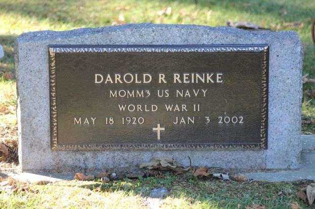 DAROLD R REINKE MEMORIAL CEMETERY STONE